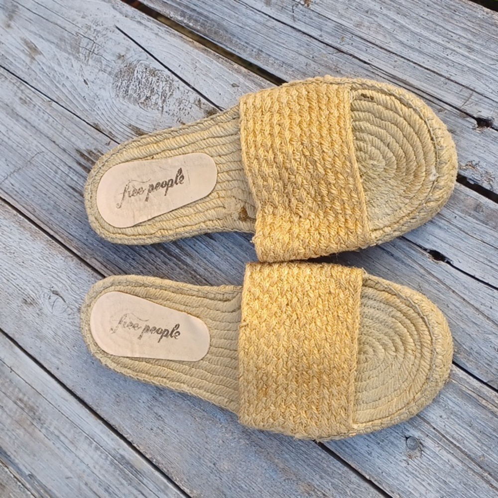 FREE PEOPLE ESPADRILLE SANDALS